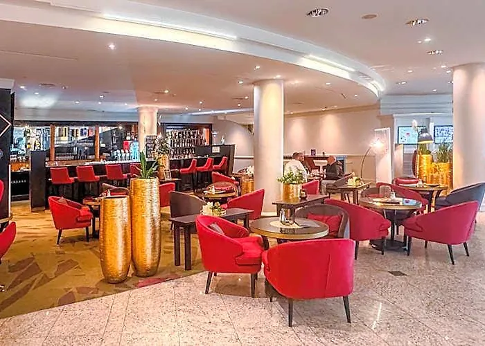 Готель Hilton Garden South 4*