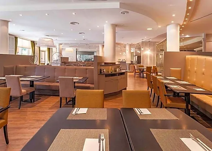 Hilton Garden South 4* Відень