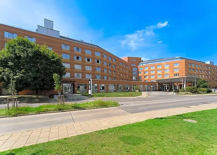 Hilton Garden South 4* Відень