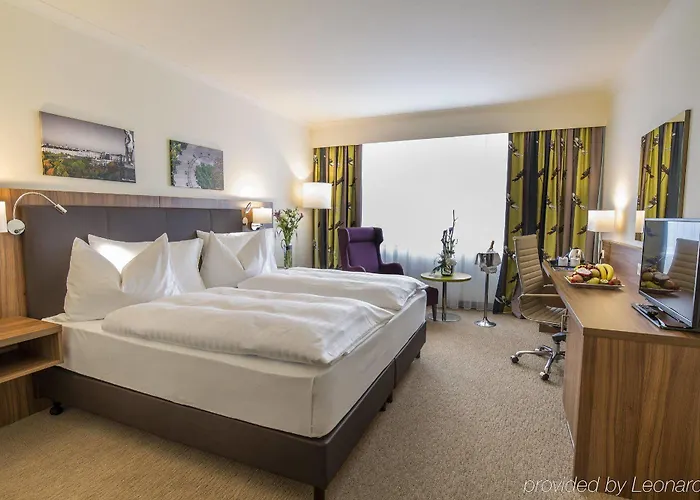 Hilton Garden South Готель Відень